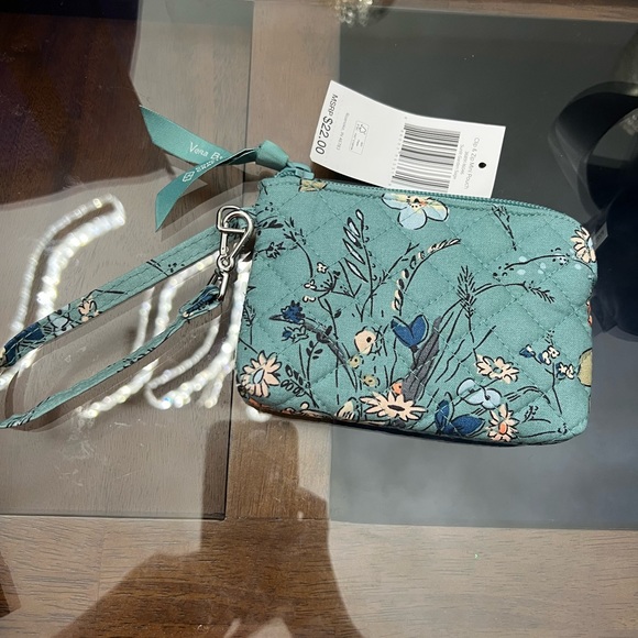 Vera Bradley wristlet wallet nwt - Picture 2 of 3